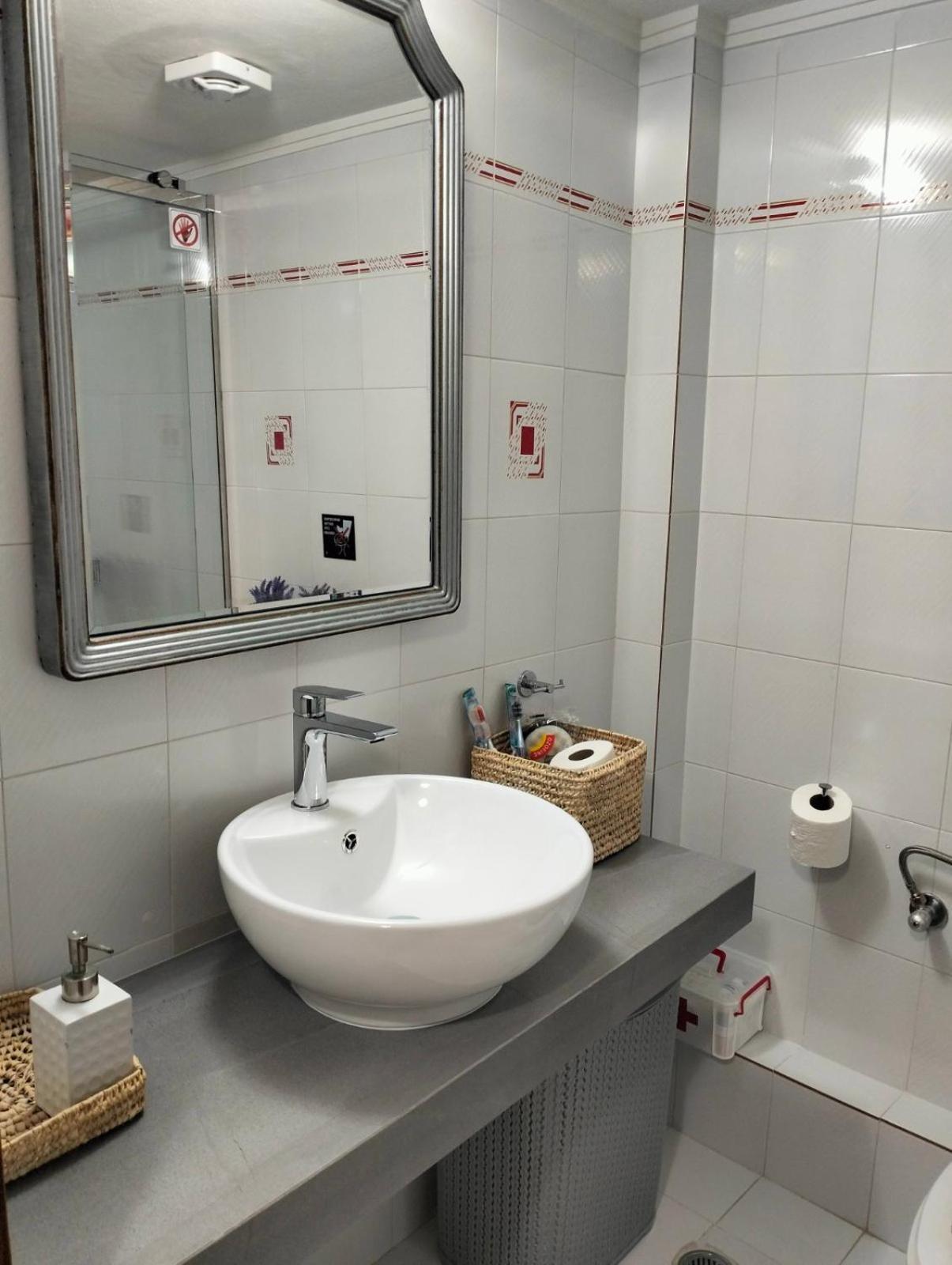 Helens Apartment Tolo Ngoại thất bức ảnh